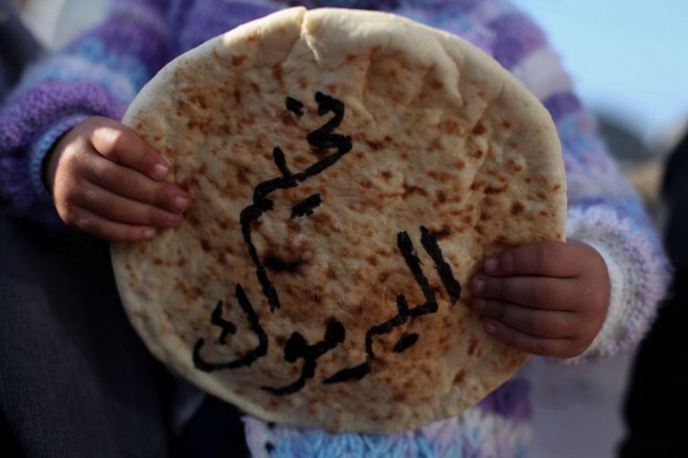 منظمة تطالب بإنهاء مأساة فلسطينيي سوريا وتدعو لتوجيه الأنظار نحو معاناتهم