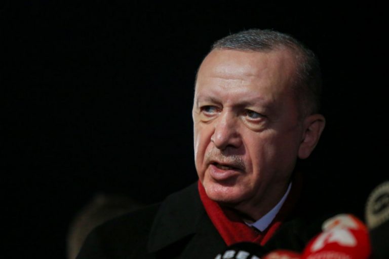 أردوغان: تركيا متمسكة بحقوقها السيادية ولن تخضع لأحد