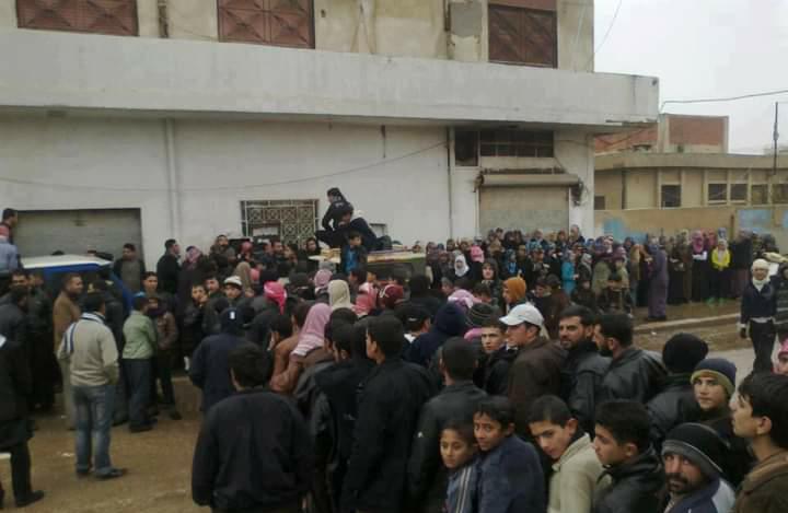 خبز بطعم الدم.. ناشطون يروون تفاصيل مجزرة الفرن في حلفايا