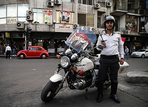 متوالية التشليح.. ضباط المرور يشكون فراغ خزينة النظام