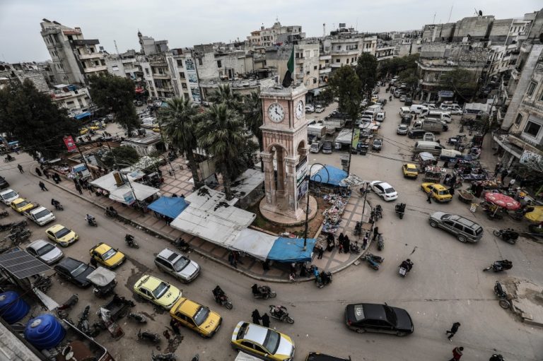 من واقع العمال في شمال غرب سوريا