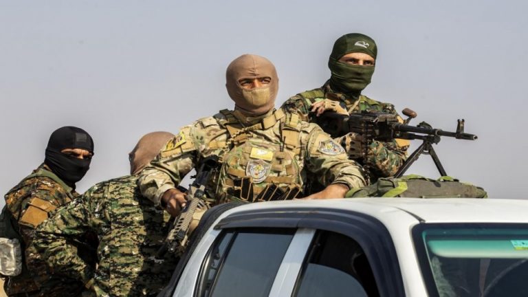 قسد تعتقل 3 أشخاص جنوب الحسكة