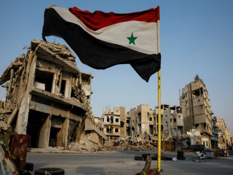 نقابة تابعة للنظام تقدر خسائر الاقتصاد السوري بـ 530 مليار دولار