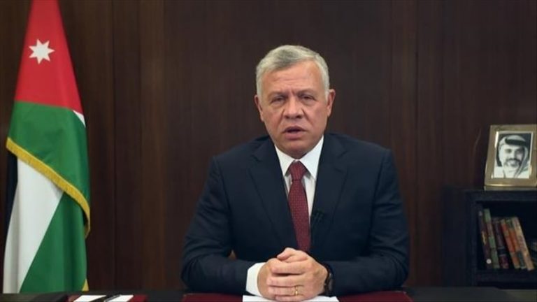 ملك الأردن ينتقد إسرائيل لعدم تقديم لقاح كورونا للفلسطينيين