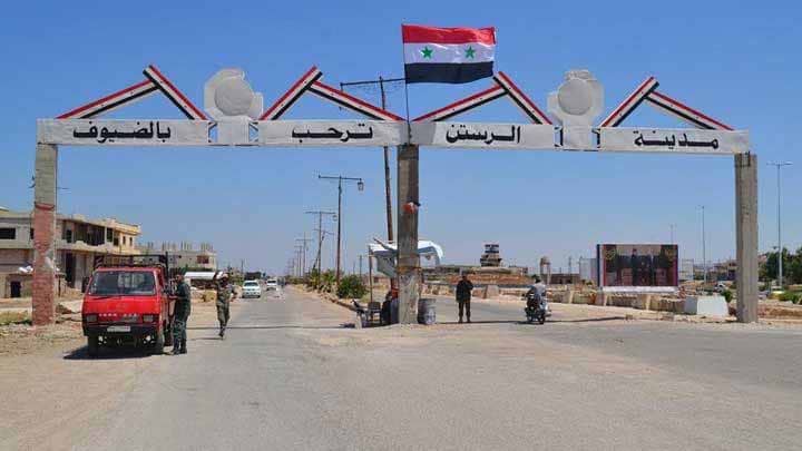 حمص.. هجوم بالسلاح الأبيض يخلف قتيلين لـالدفاع الوطني في الرستن