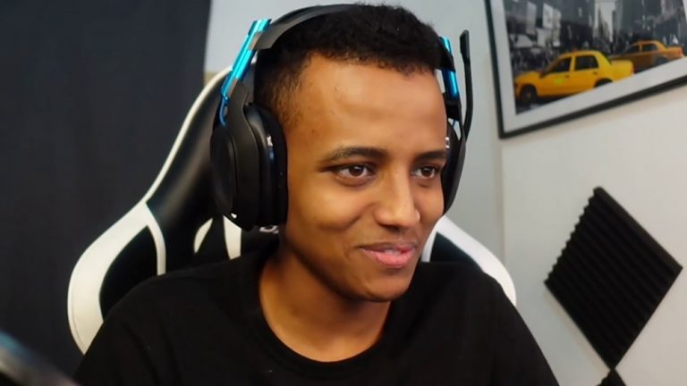 يوتيوبر كويتي يتبرع بـ 20 ألف دولار لبناء بيوت لنازحي الشمال السوري