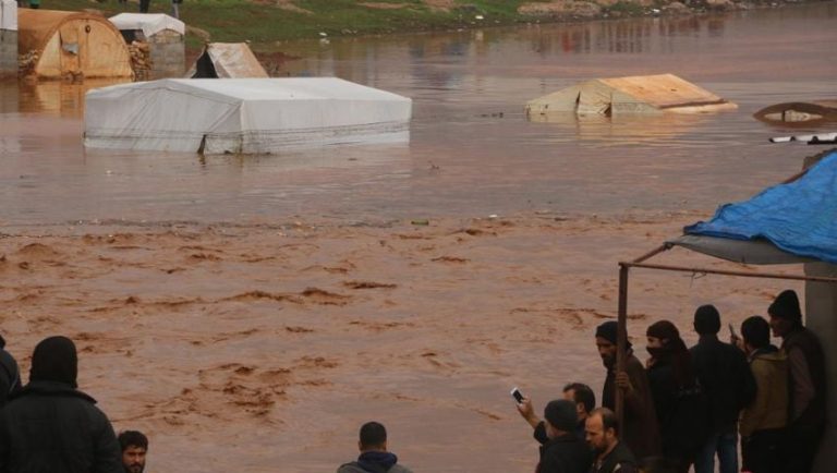 الأمم المتحدة: الاستجابة الدولية لم تواكب حجم أزمة النازحين السوريين في المخيمات الداخلية