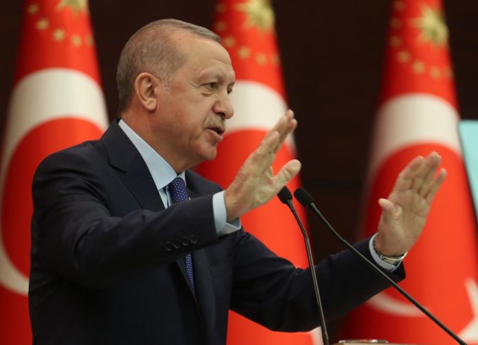 أردوغان: تركيا بحاجة إلى دستور جديد