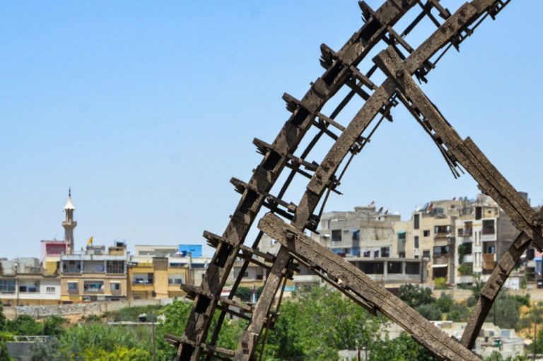 مسؤول في النظام: نصف أهالي حماة لم يحصلوا على مازوت التدفئة