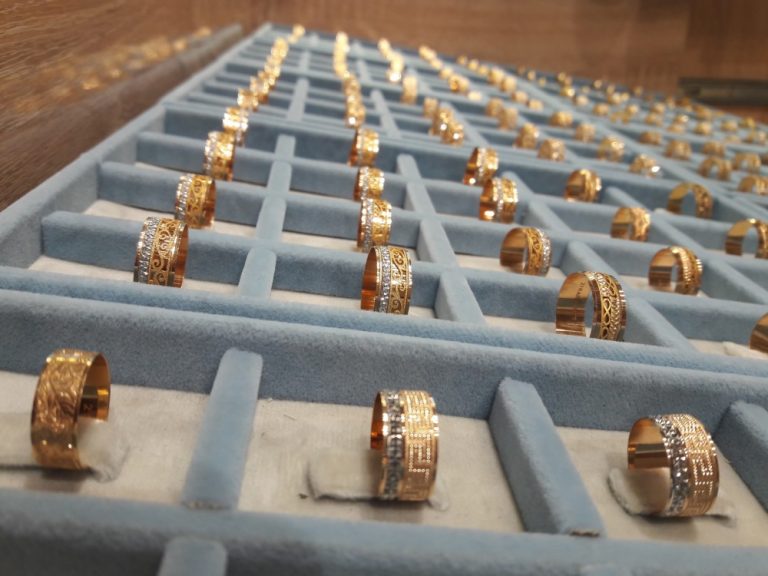 أسعار الذهب في إدلب وإعزاز