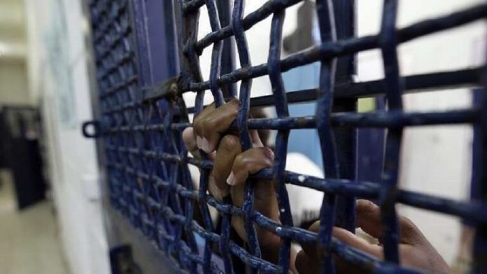 بعد صفقة تبادل بين الأسد وإسرائيل.. قهموز يرفض مغادرة سجنه إلى سوريا