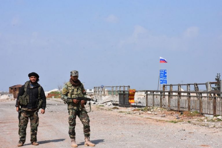 منظمة حقوقية.. روسيا لم تفتتح معابر مع الشمال السوري