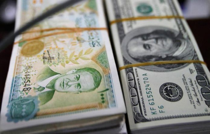 أسعار العملات في سوريا ظهيرة الخميس