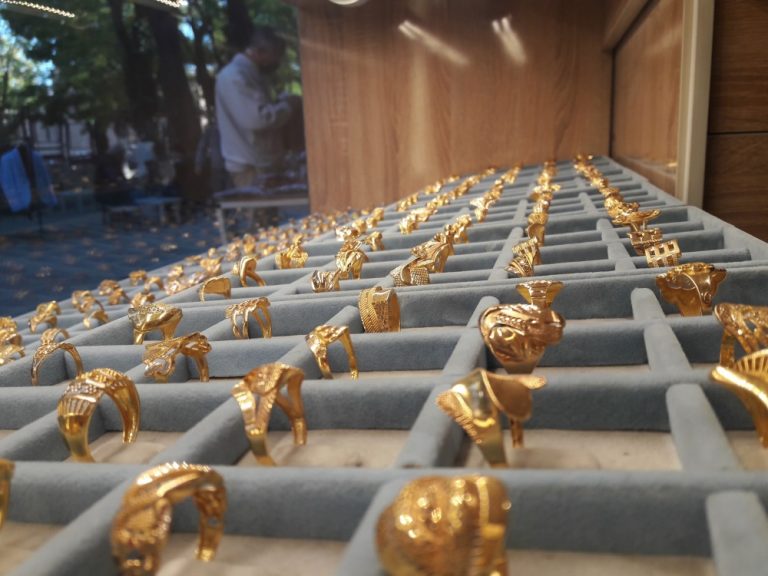 السعر الرسمي للذهب في دمشق مستقر منذ 9 أيام