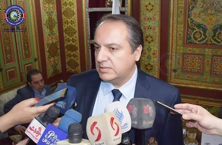 الصناعيون يهددون بالهجرة من البلد