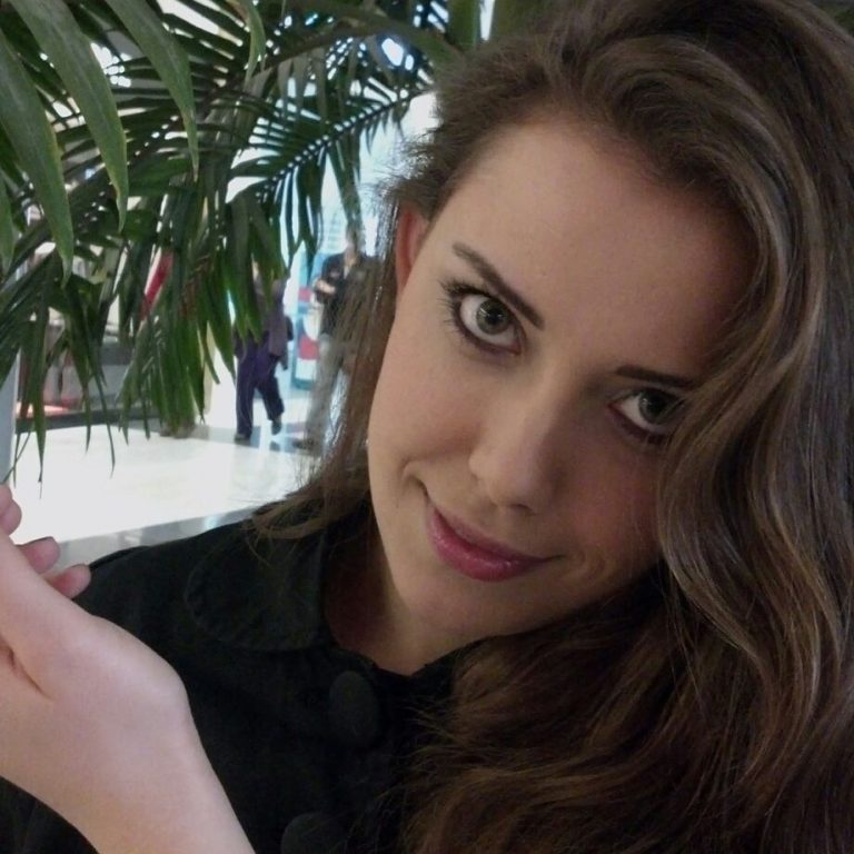 فتاة سورية تحكي عن واقعة اغتصابها وكيف واجهت المجتمع وانتصرت