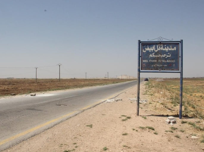 قوات الأمن تضبط سيارتين مفخختين في مدينة تل أبيض