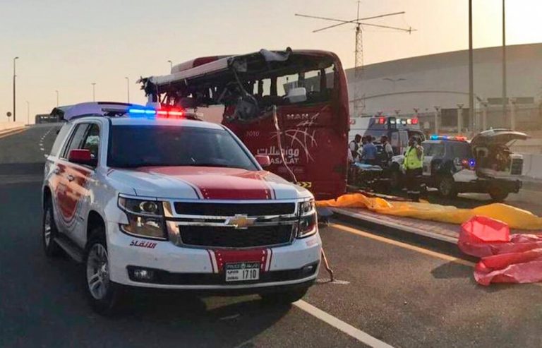 محكمة في دبي تخفف عقوبة سائق تسبب في مقتل 17 شخصا