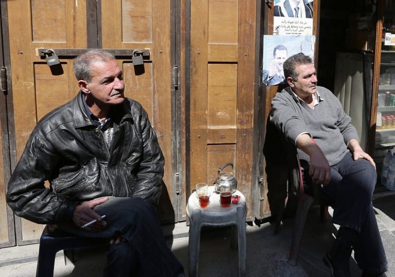 النظام يدخل مادة الشاي إلى قائمة البطاقة الذكية