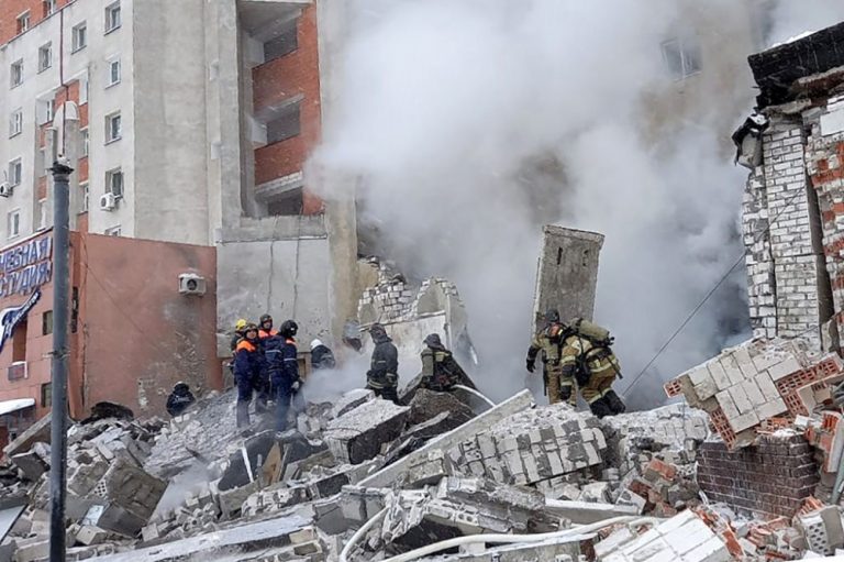 انفجار يدمر مقهى ويسفر عن إصابة 3 أشخاص في روسيا