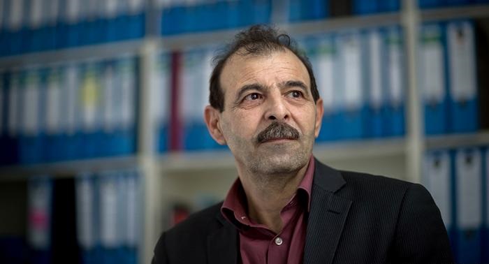 البني يحذر السوريين من عملية مدروسة تدفعهم لبيع أملاكهم بسعر بخس