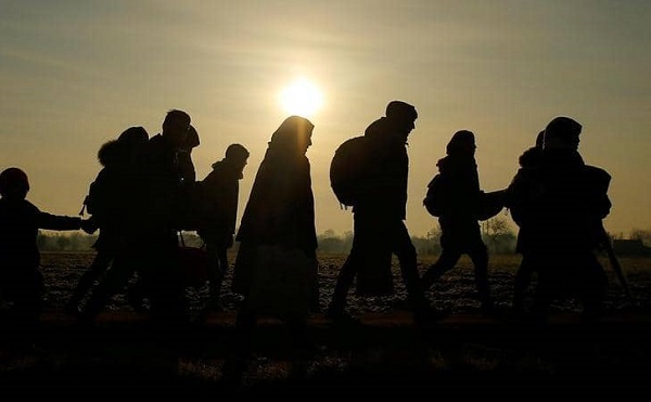 الاتحاد الأوروبي يبحث عرقلة التأشيرات لوقف تدفق المهاجرين