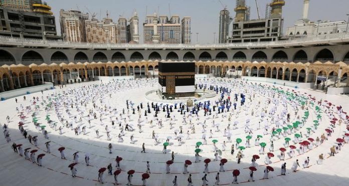 الصحة السعودية: الحصول على لقاح كورونا شرط رئيسي للحج