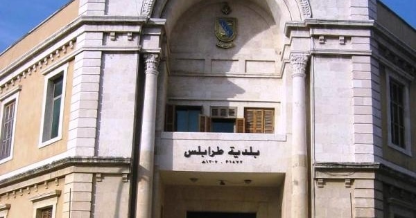إطلاق نار يُنهي جلسة لمجلس بلدية طرابلس لبنان