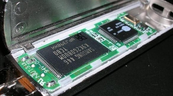 التوصل لتقنية جديدة تساعد على تخزين البيانات بشكل أسرع وأرخص