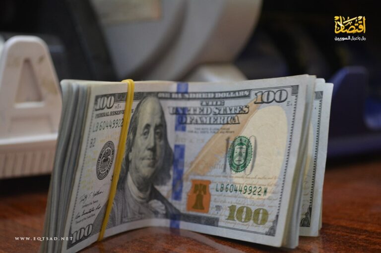 خلال ساعات.. قفزات متسارعة للدولار في سوريا