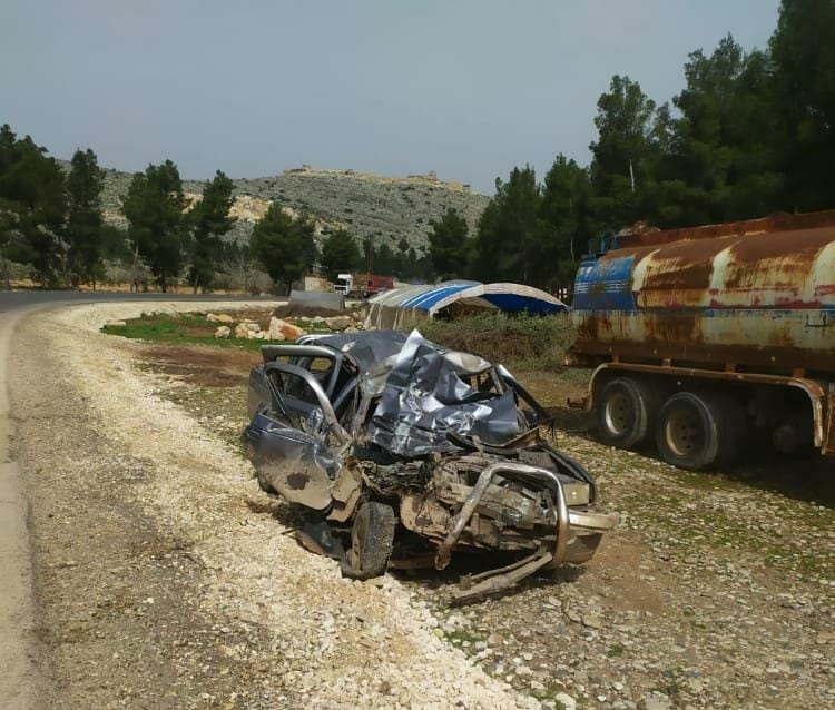 وفاة امرأتين وجرح آخرين إثر حادث سير بريف حلب الغربي