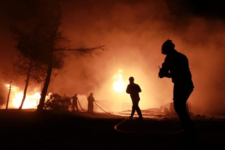 هجوم صاروخي جديد يستهدف حراقات تكرير الفيول في ريف حلب