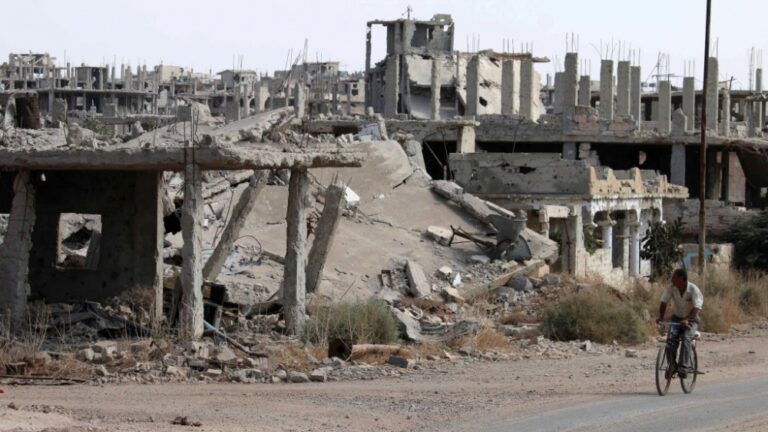 في الذكرى العاشرة للثورة.. العفو الدولية: النظام ارتكب جرائم حرب وجرائم ضد الإنسانية في سوريا