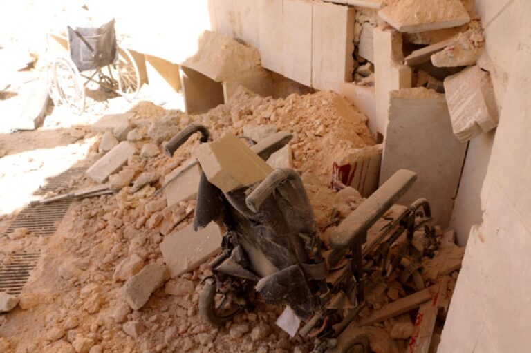 الاتحاد الأوروبي يدين قصف نظام الأسد مستشفى بريف حلب