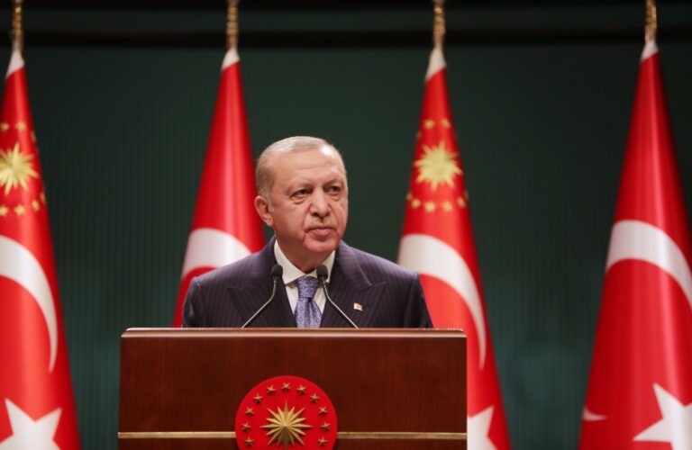 أردوغان: تلقينا طلبا من السعودية بخصوص المسيرات المسلحة