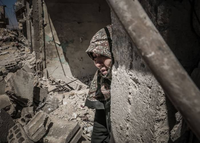 في يومهن العالمي.. منظمة تؤكد تعرض المرأة السورية لانتهاكات ترقى لمستوى الجرائم ضدَّ الإنسانية