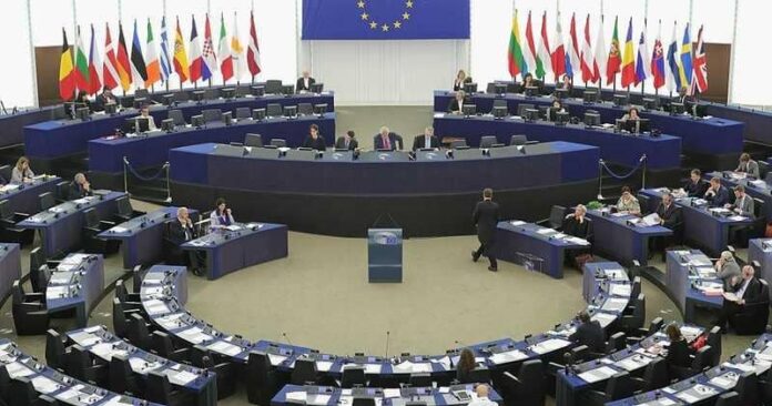 البرلمان الأوروبي يعتمد الشبكة السورية لحقوق الإنسان مصدرا أساسيا في قراره الأخير