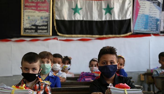 تحت وطأة كورونا.. حكومة النظام تعلّق الدوام المدرسي لمعظم الصفوف
