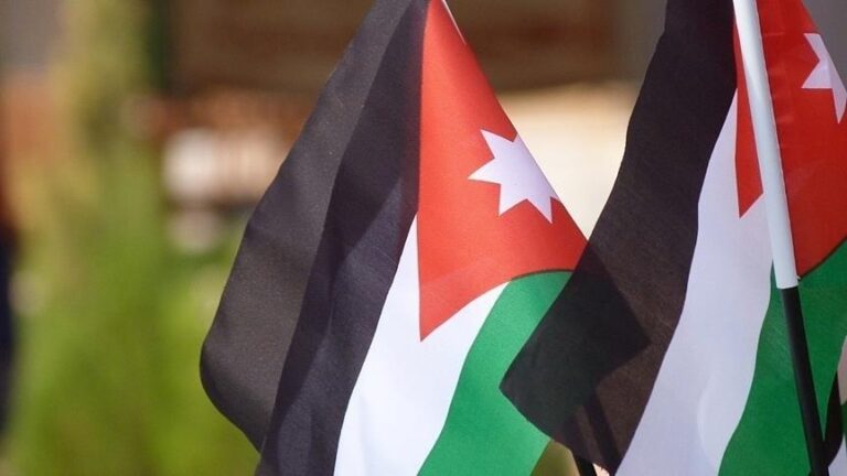 الأردن.. اعتقال شخصيات بارزة والجيش ينفي وضع الأمير حمزة قيد الإقامة الجبرية
