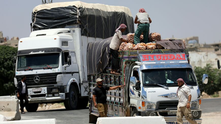 اتفاق جديد بين النظام والأكراد يعيد افتتاح المعابر بين شطري الفرات