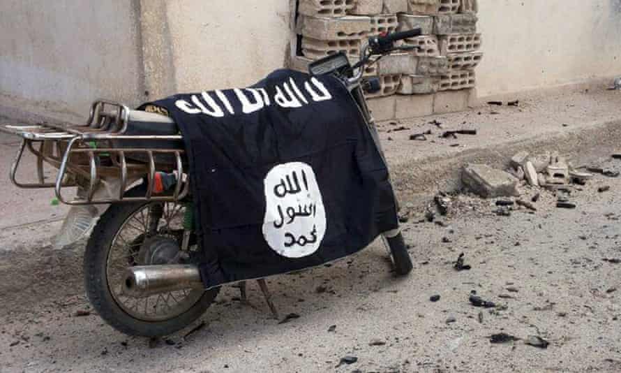 سلمية.. التنظيم يعاود نشاطه ويحتجز 60 شخصا قبل أن يطلق أغلبهم