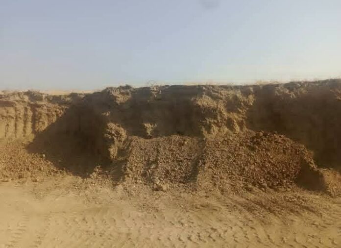 تجريف تل الدرة في ريف الرقة.. عدنان المحمد يحذر من تجاهل المراسلات الرسمية لحماية الموقع الأثري